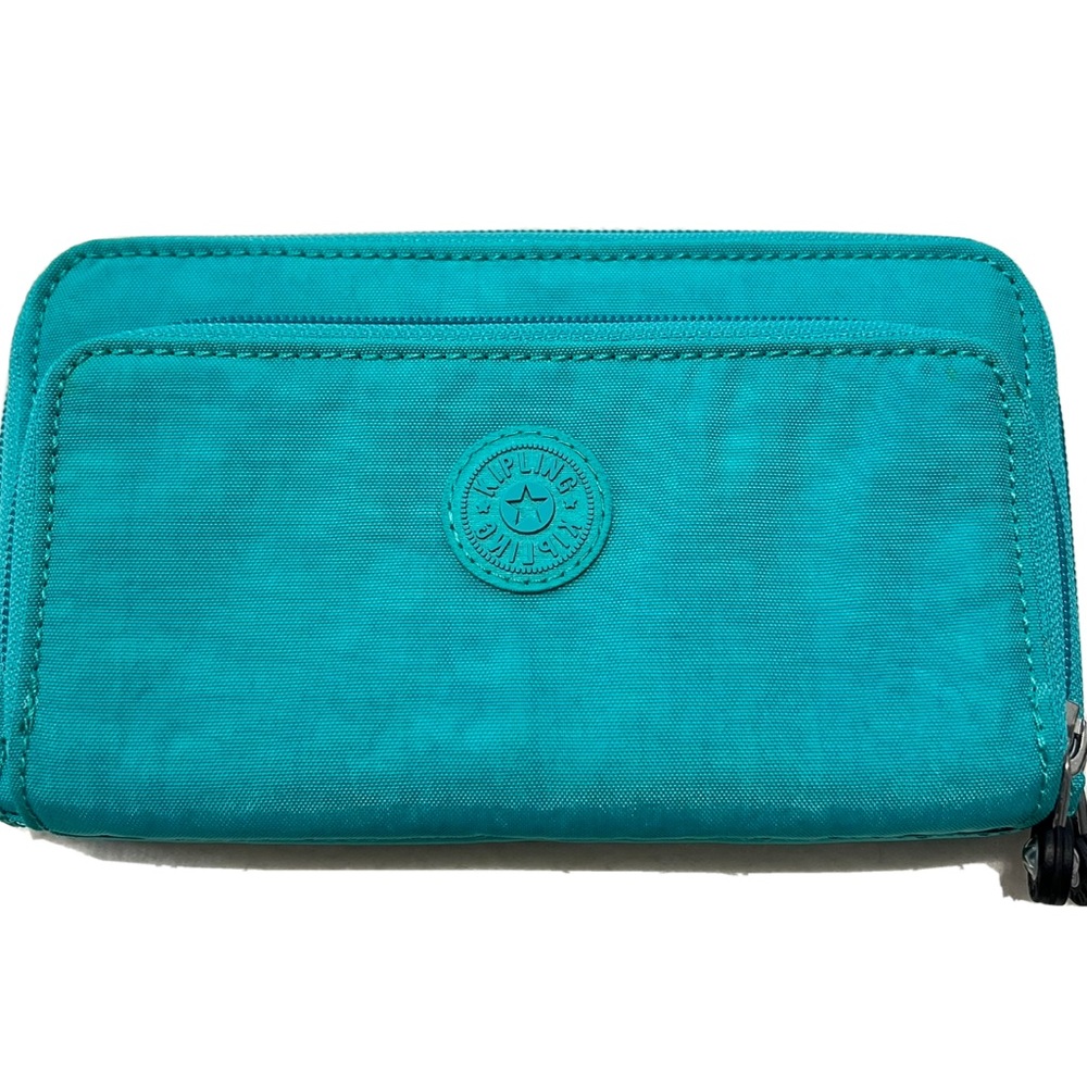 Kipling wallet Aqua multi dividers brand new